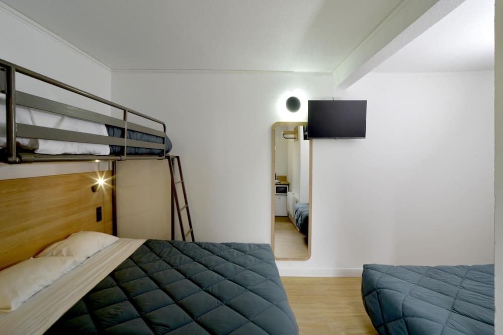 Premiere Classe Dunkerque Sud - Loon Plage