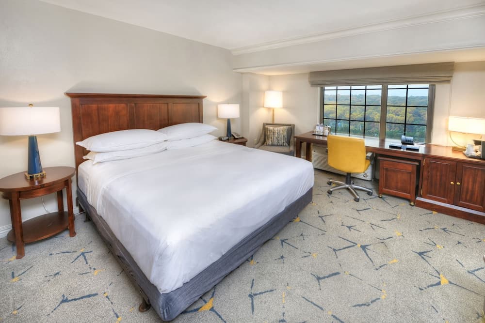 Sheraton Baltimore Washington Airport Hotel - BWI