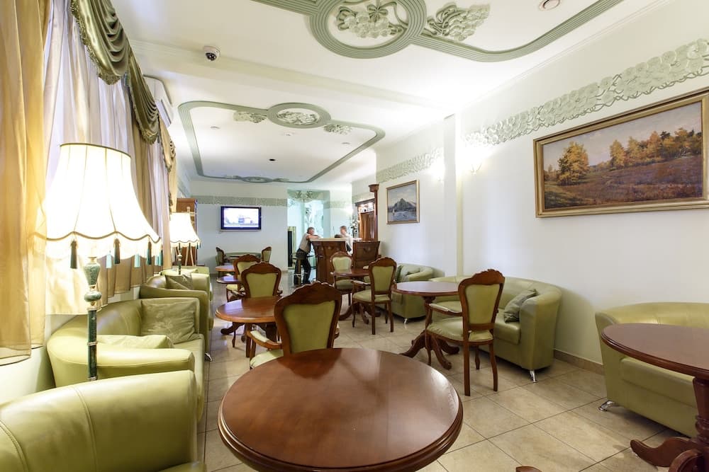 Bristol-Zhiguly Hotel