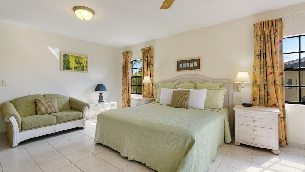 Paradise Cove Resort