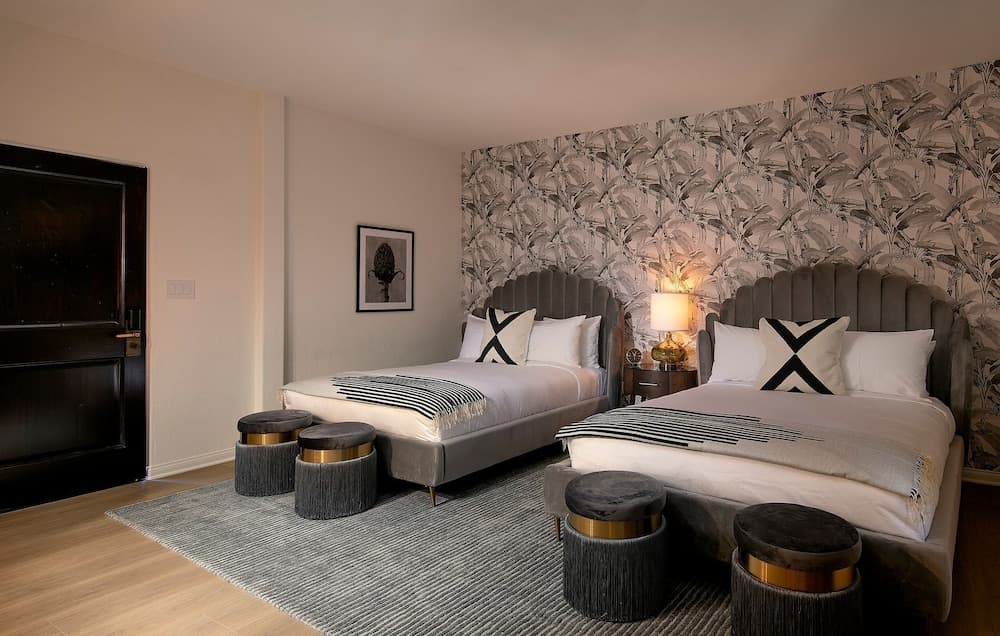 The Colony Palms Hotel and Bungalows - Adults Only