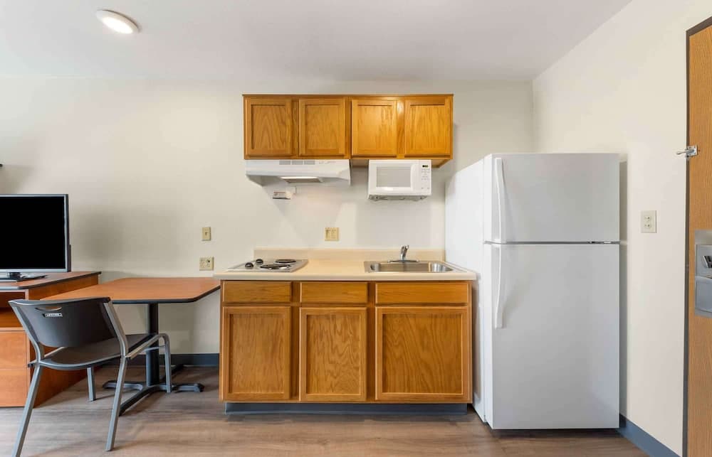Extended Stay America Select Suites - Oklahoma City - Norman