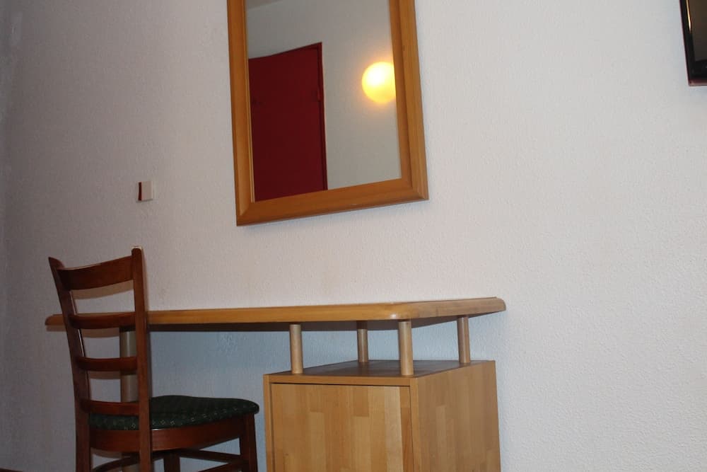 Euro Hôtel Paris Créteil