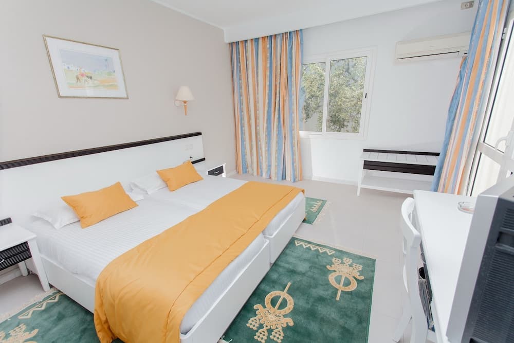 El Mouradi Club Selima