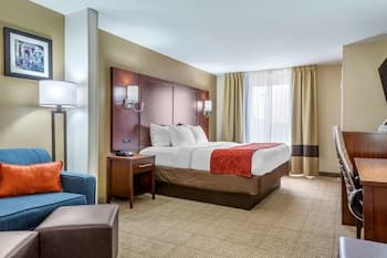 Comfort Suites Savannah Gateway I-95