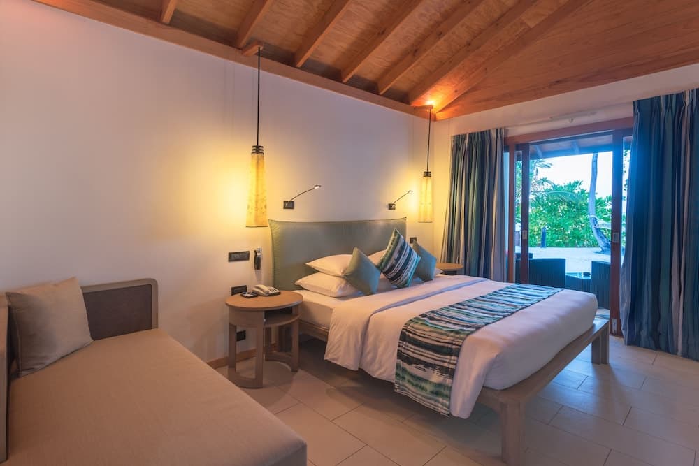 Vilamendhoo Island Resort & Spa