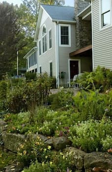 Garden Gate Get-A-Way Bed & Breakfast