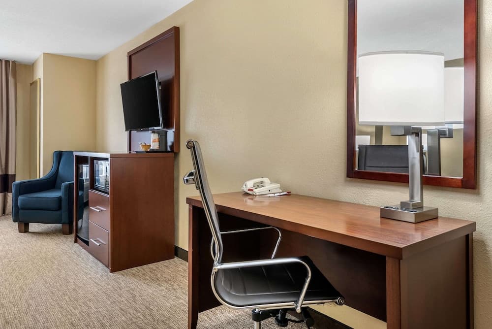 Comfort Suites Dayton-Wright Patterson