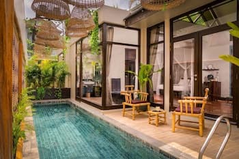 Heritage Suites Hotel