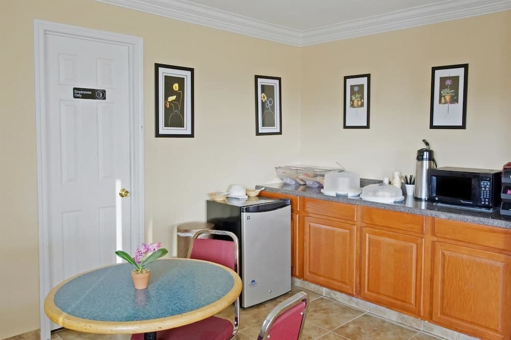 Americas Best Value Inn Gainesville, TX