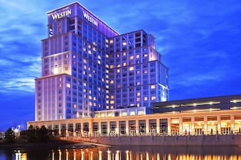 The Westin Chicago Lombard