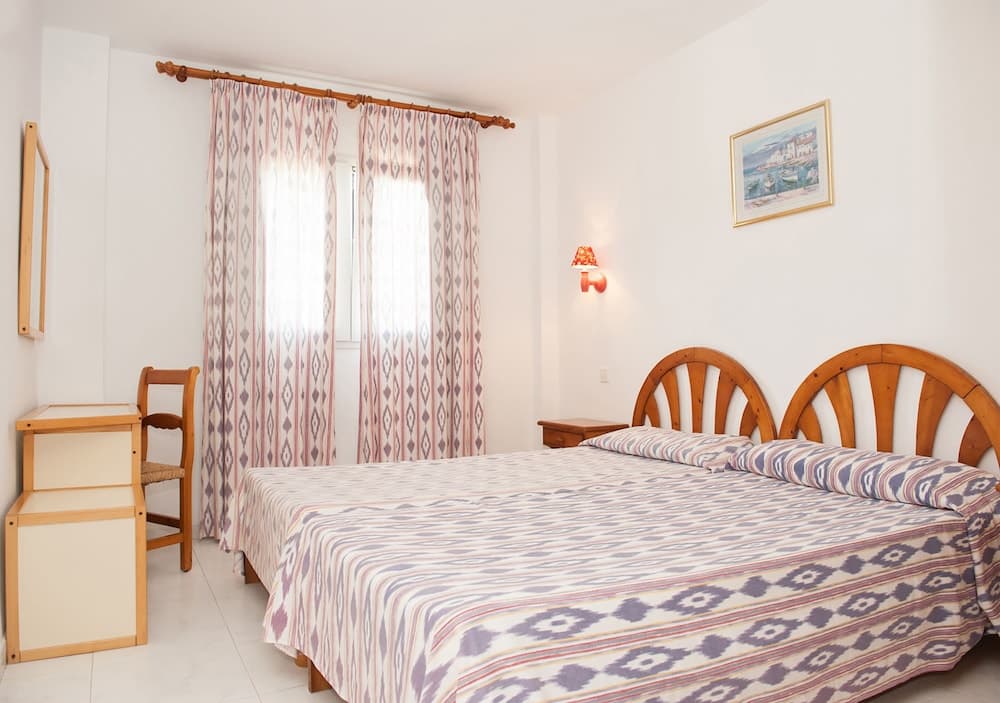 Apartamentos Sol Romántica by DOT Suites