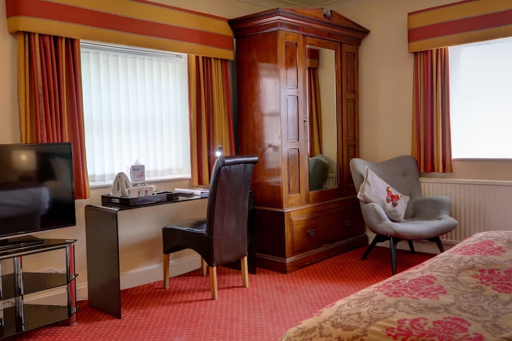 Best Western Henbury Lodge Hotel