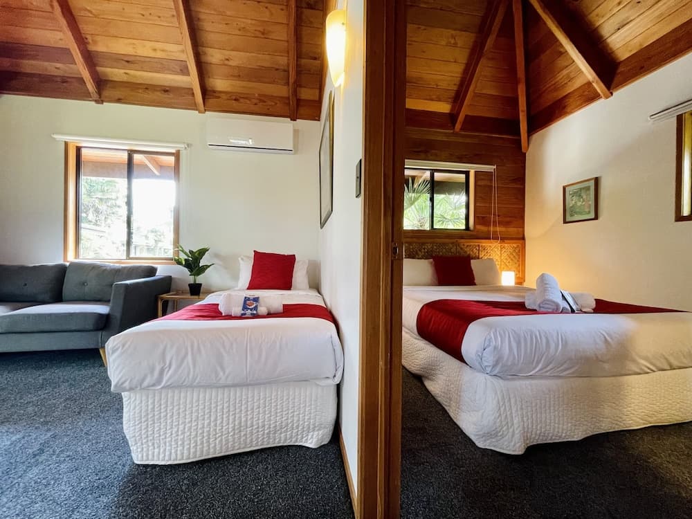 Pacific Harbour Villas