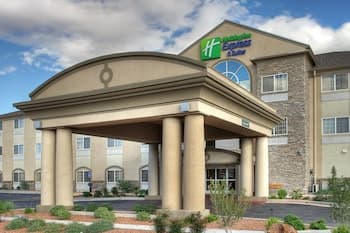 Holiday Inn Express Carlsbad, an IHG Hotel