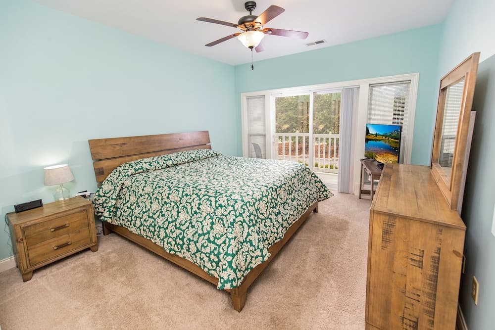 World Tour Golf Resort