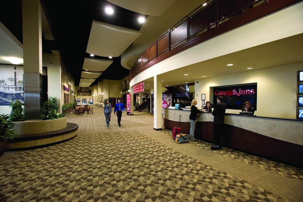 Canad Inns Destination Center Grand Forks