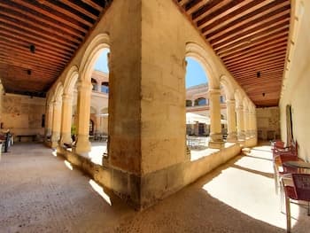 Hotel San Antonio El Real