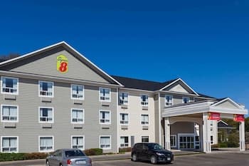 Super 8 by Wyndham Midland