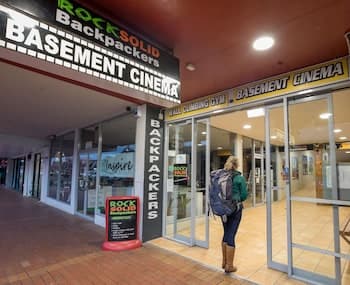 Rock Solid Backpackers Rotorua