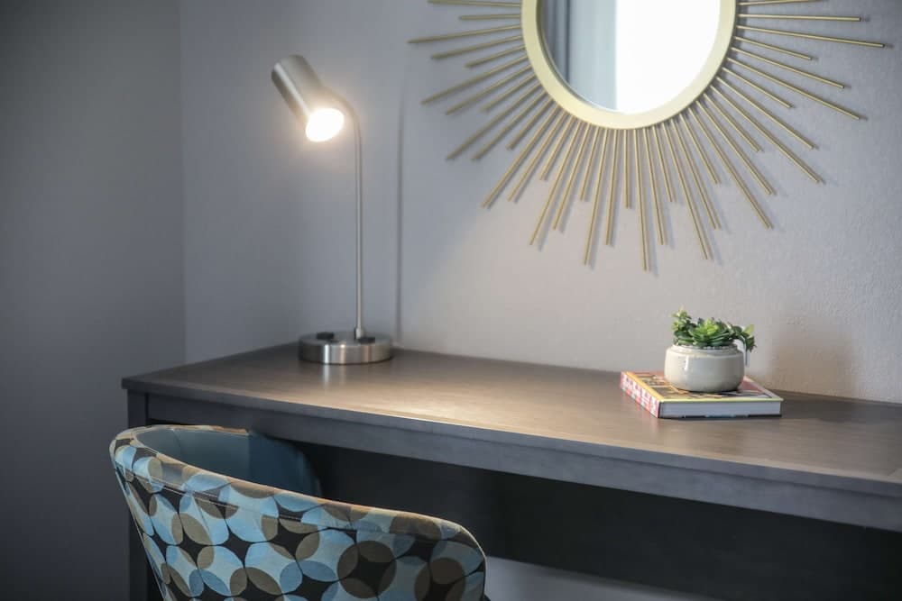 The Rewind West Des Moines, Tapestry Collection by Hilton