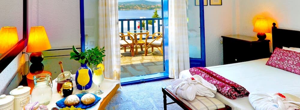 Agionissi Resort Hotel