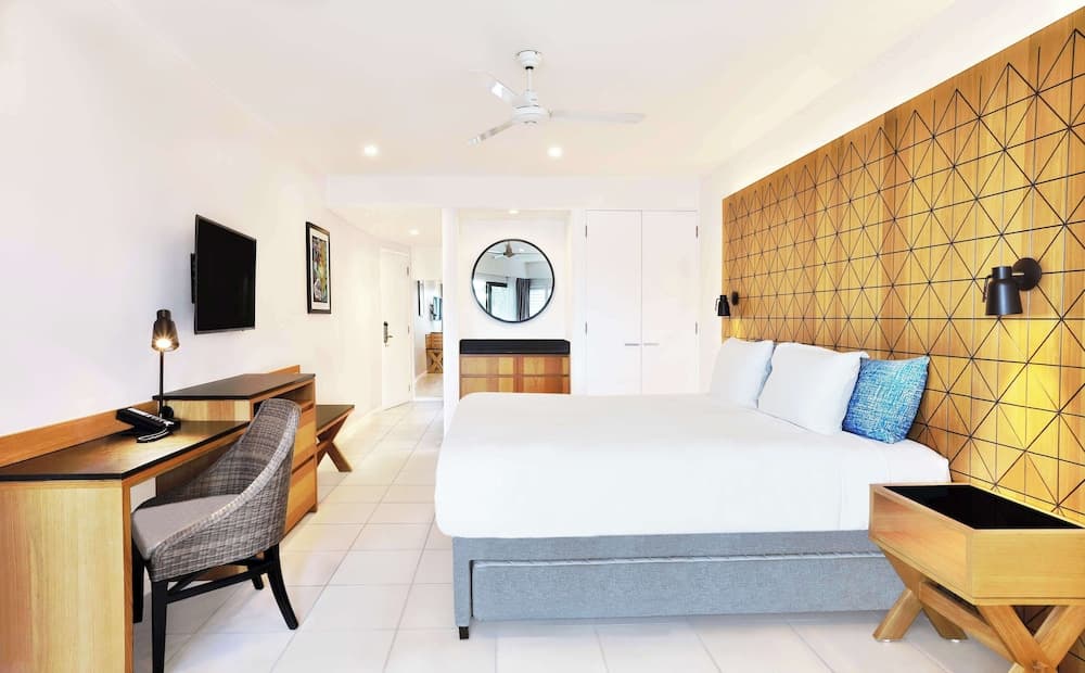Radisson Blu Resort Fiji Denarau Island