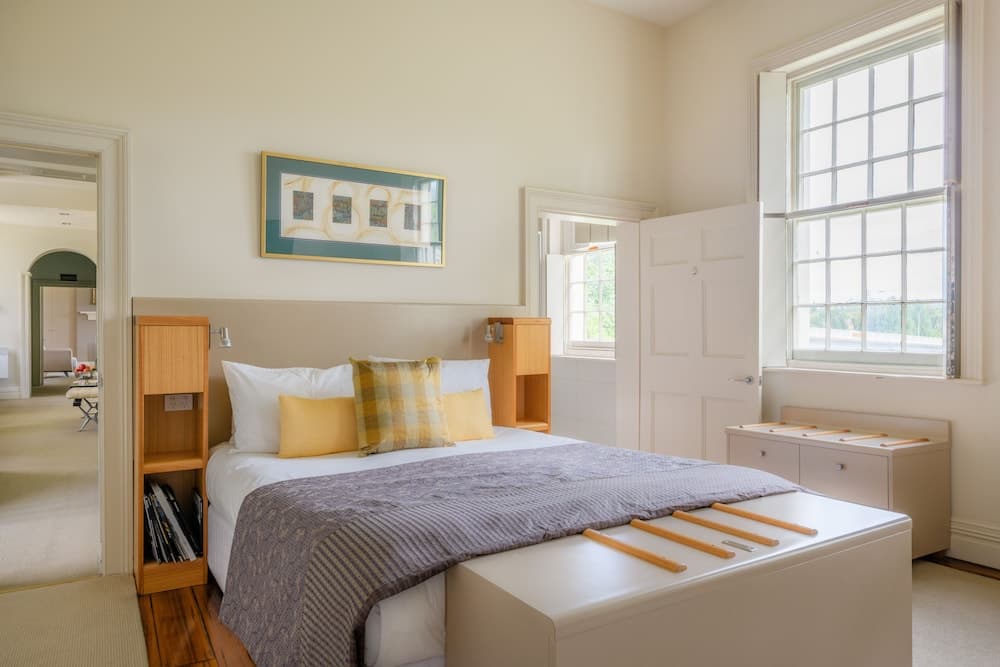 The Woodbridge Waterfront Rooms.