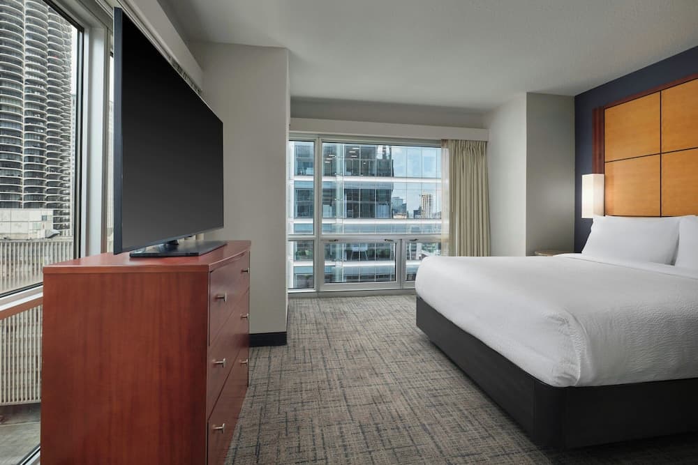 Residence Inn by Marriott Chicago Downtown / River North