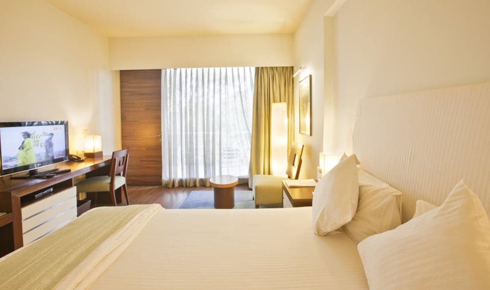 RnB Select The Clover