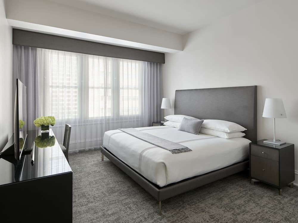 AKA Rittenhouse Square