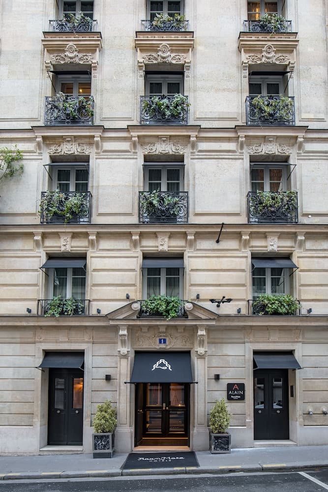 hotel image