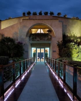 L'Ea Bianca Luxury Resort