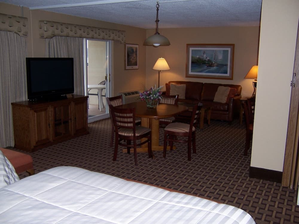 Pinestead Reef Resort