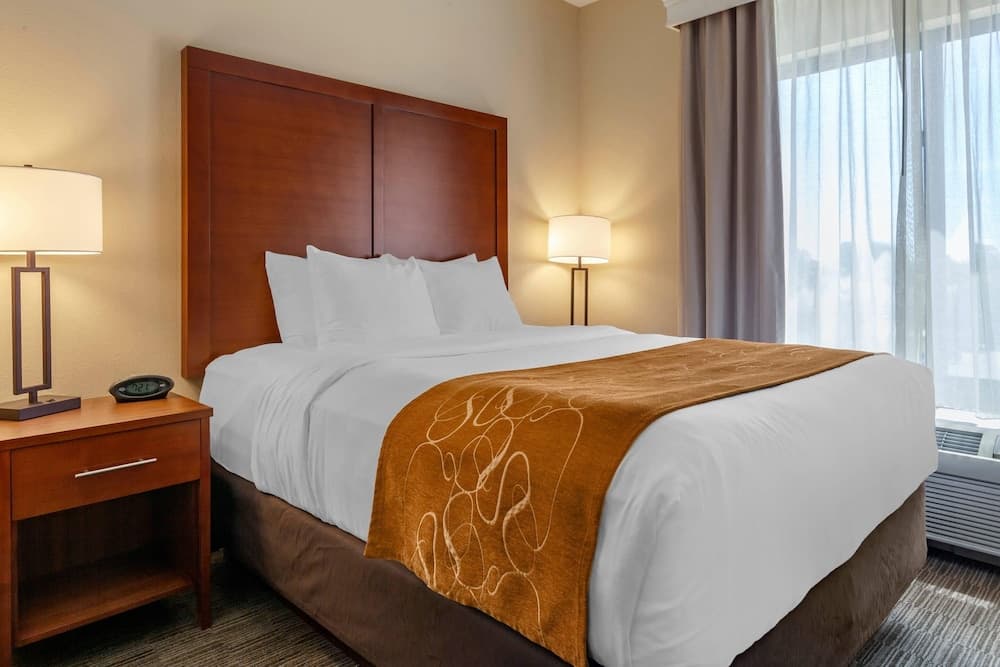 Comfort Suites Oshkosh West