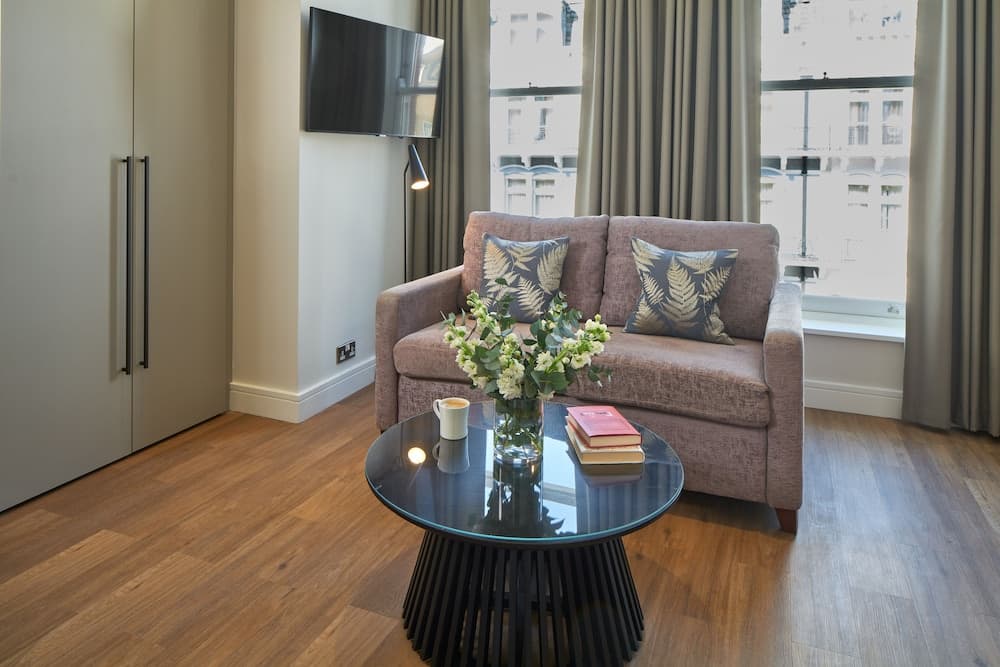 Cheval Harrington Court at South Kensington