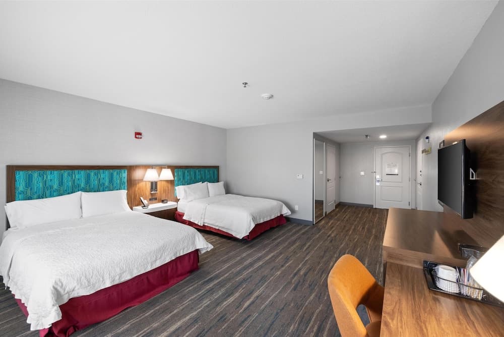 Hampton Inn And Suites Madera