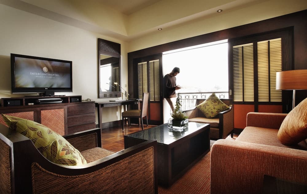 InterContinental Hanoi Westlake by IHG