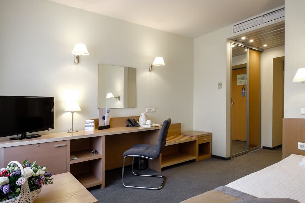 Grand Avenue by Usta Hotels