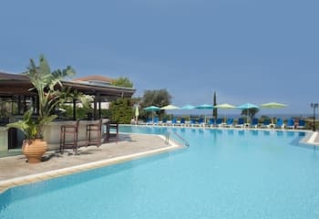 Akamanthea Holiday Village