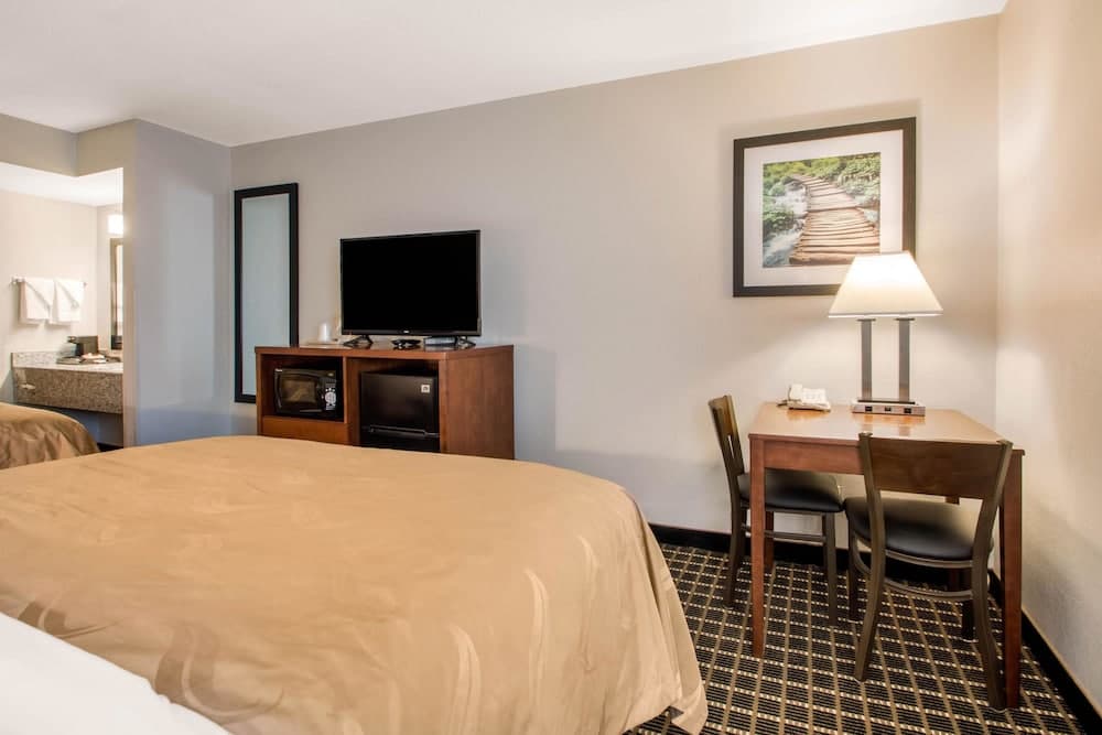 Quality Inn Madison West Near University Area