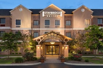 Staybridge Suites Akron-Stow-Cuyahoga Falls, an IHG Hotel