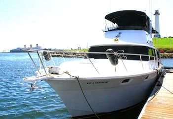 Dockside Boat & Bed Long Beach