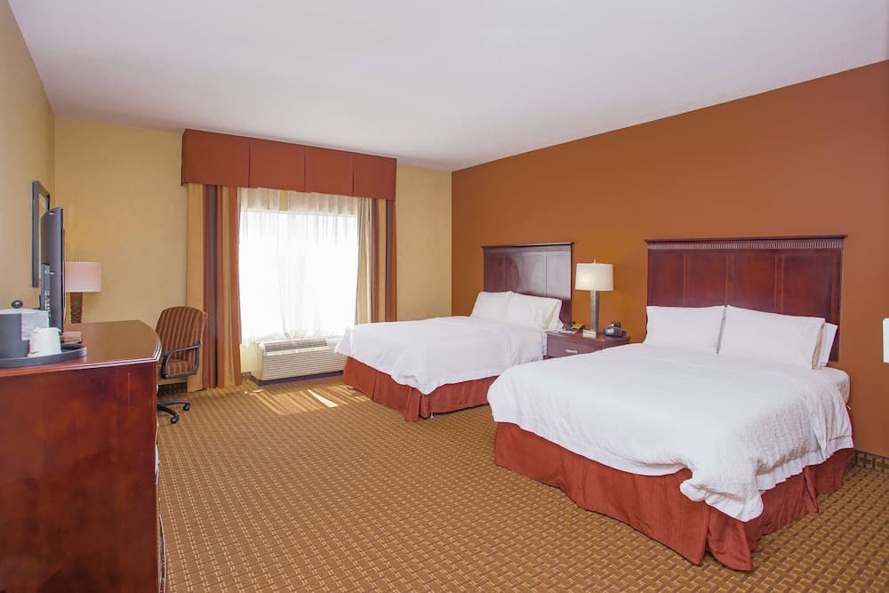 Hampton Inn & Suites Sevierville @ Stadium Drive