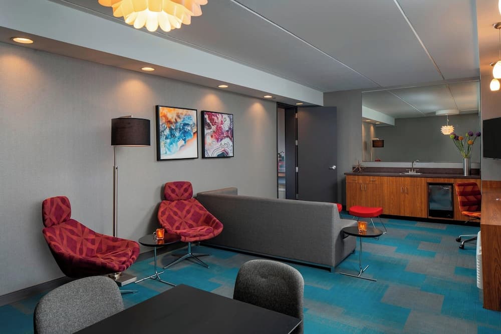 Aloft Rogers - Bentonville