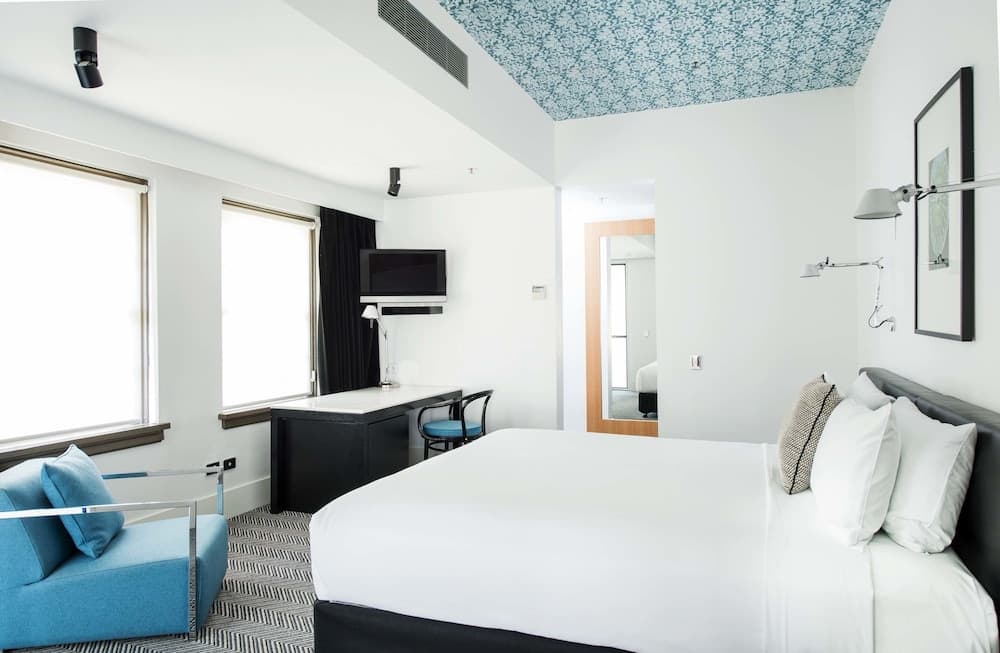 Peppers Gallery Hotel Canberra