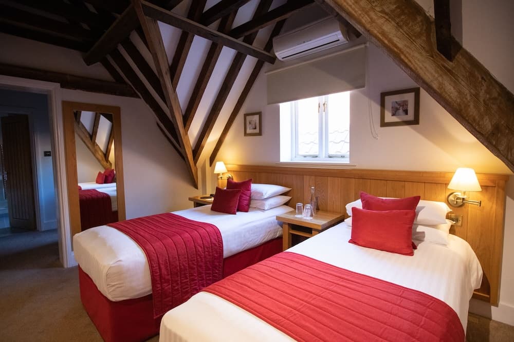 Tewinbury Farm Hotel