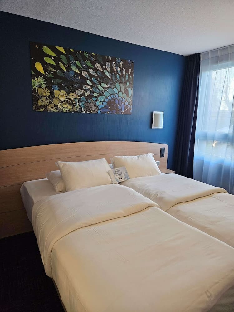 Kyriad NIORT - Espace Mendes-France