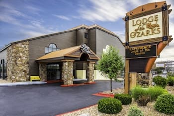Lodge Of The Ozarks