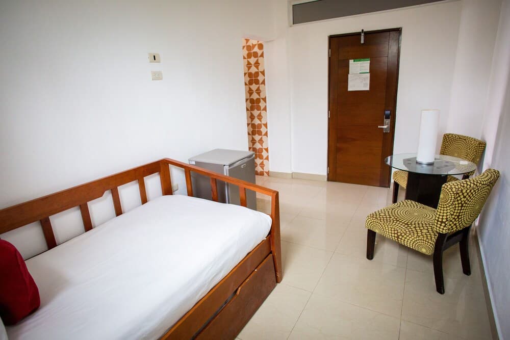 Le Reve by MIJ - Beachfront Hotel